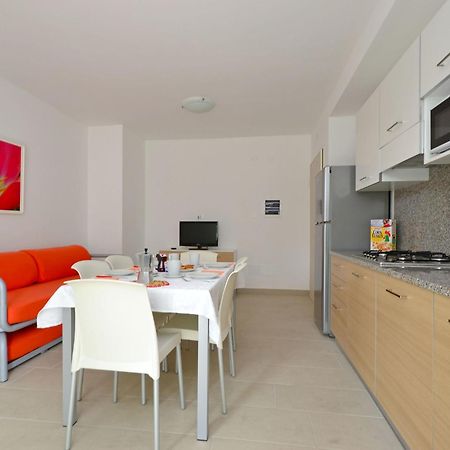 ליגננו סביאדורו Apartment Fiore-1 By Interhome מראה חיצוני תמונה